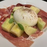 LIFE Sea - メロンとブッラータチーズ