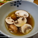 じどりや 穏座 - 鶏とマシュルームのスープ