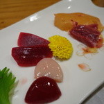 じどりや 穏座 - 淡海地鶏のお造り②