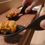 鮨 江藤 - バフンウニ/ムラサキウニ