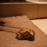 鮨 江藤 - ボタンエビの頭