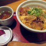 うどん土佐屋 - 親子丼(800円)