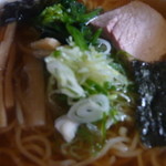 朝市食堂 - ラーメン（アップ）