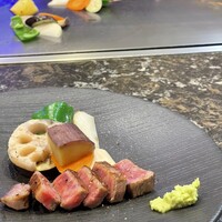 鉄板焼 花 - 
