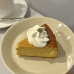 Khagee Cafe - ・かぼちゃチーズケーキ