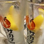 旨い鮮魚とガブ飲みワイン サカナギャング - 