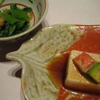 鮨 割烹 福松 三鷹店 - 前菜二品（青菜と峰岡豆腐）