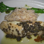 aura dining - お魚料理　（コース１例：要予約）　お魚とリゾット　ジューシー