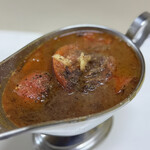 かれーの店 うどん  - オイスター薬膳グレート、ご飯大盛り、チーズ、スパイシーひき肉、焼トマト