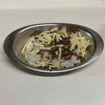 かれーの店 うどん  - オイスター薬膳グレート、ご飯大盛り、チーズ、スパイシーひき肉、焼トマト