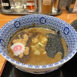 松戸中華そば 富田食堂 東千葉 - 濃厚魚介スープ