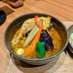 円山ピカンティ - チキンレッグ(38億年の風) 1470円