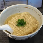 弘明寺丿貫 - 春よ恋と昆布水の麺