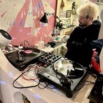 髙橋バーガー - DJブース