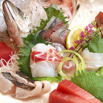 魚処しふく - 料理写真:お刺身盛り合わせ