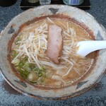 ラーメン専門店　八龍 - 料理写真: