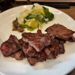 牛たん おやま - 