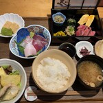 赤とんぼ - 料理写真:★★★☆ 赤とんぼ膳 ¥1,600