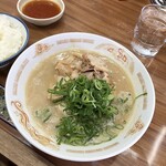 豚骨ラー麺 ごん太 - とんこつラーメン