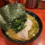 横浜家系総本山 吉村家直系店 ラーメン内田家 - 