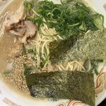 豚骨ラー麺 ごん太 - アップ