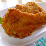 マルヤス - 料理写真:フライドチキン：120円×2
