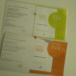 カレー専門店cafe New Delhi - お店の内観