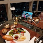 InterContinental Hanoi Landmark72 - 