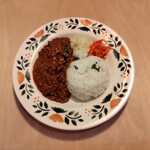 cafe ar - キーマカレーとマッシュポテト(ご飯少なめ)