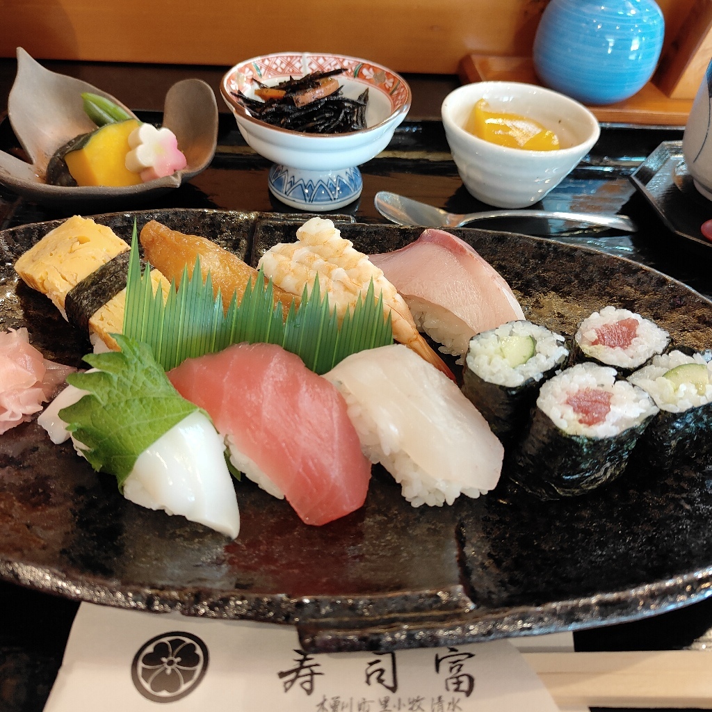 写真 : 寿司富 本店 - 黒田/寿司 | 食べログ