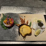 284045818 - 