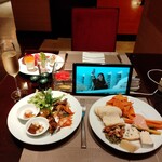 INTERCONTINENTAL HANOI WESTLAKE - 