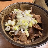 ホルモン焼肉 富や 栄店 - 