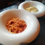 Restaurant & Bar THE KING GEORGE - 蟹トマトクリーム、ゴルゴンゾーラのパスタ