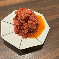 焼肉ホルモン 新井屋 にかい - ユッケ