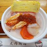 釧路 北匠 釧路和商市場店 - 厳選した9品＋おまけでもらえたたまご(*^^*)