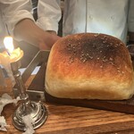 チニャーレ ヴィーノ エ パーネ - フォカッチャ