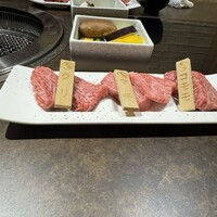 飛騨牛一頭家 馬喰一代 長良本家 - 