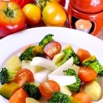 Bagna cauda with fresh vegetables