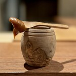 薪鳥新神戸 - 自家製燻製の生キャラメル