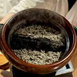 薪鳥新神戸 - 土鍋鶏そぼろご飯 ニラ