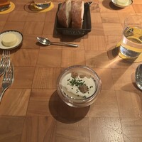 ザ タヴァン グリル＆ラウンジ - 