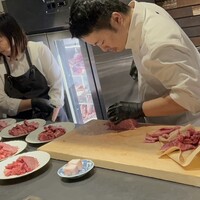 肉 希々 - 