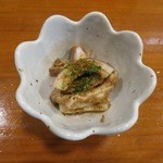 酒どこ べらぼう - 突き出しのイカ内蔵あえです。