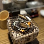 焼鳥ホルモン 炭焼き0式 梅田店 - お通しの鮑♡♡