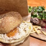 炭火焼ソーセージ酒場Salumeria - 