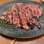 炭焼き肉とワイン 旬熟成 - 