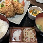 居酒屋 よんいちぜろ - 唐揚げ定食1000円
