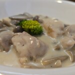 キッチン ブルー グローブ - 横から、ゴロゴロなチキン