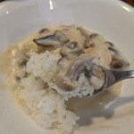 キッチン ブルー グローブ - フリカッセご飯